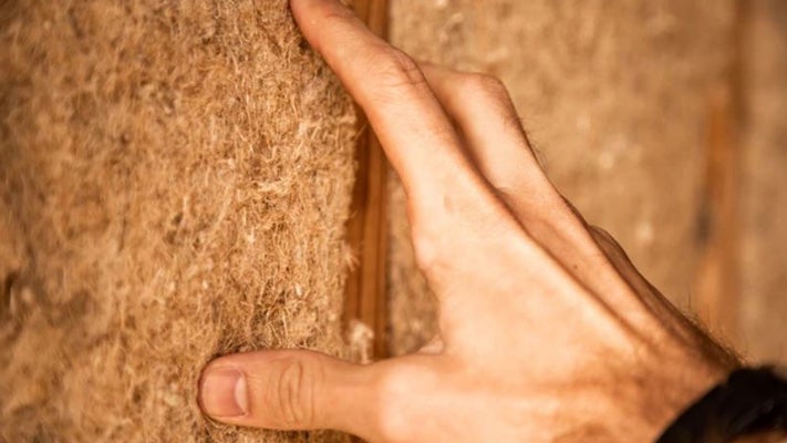 Pest Resistant Insulation Hemp Fiber 24in OC Bats Pallet