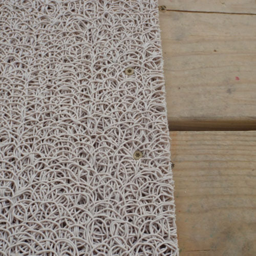 Sandstone tan color vinyl loop mesh mat anti-slip