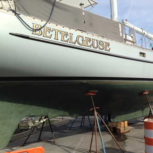 Coppercoat paint six years after first application on the bottom of a boat